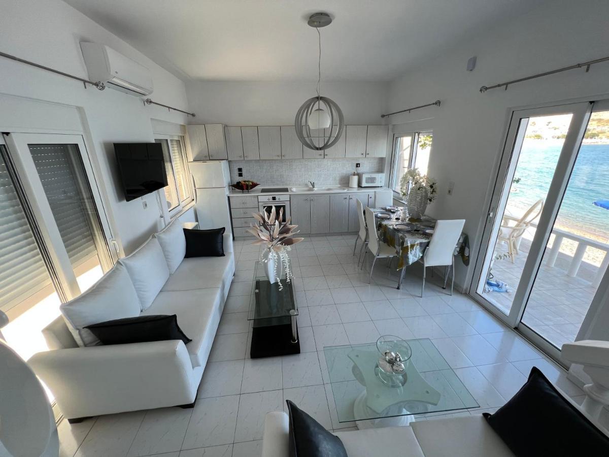 Villa Blanca Haraki Eksteriør billede